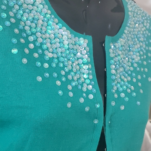 GAP green cardigan sweater - Picture 2 of 4